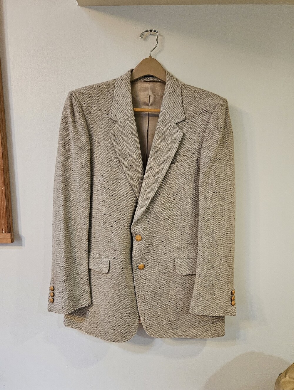 Vintage Men's Tweed Herringbone Beige Sport Blazer Size 40